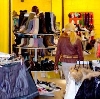 Магазины одежды и обуви в Украинке